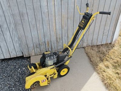 John Deere commercial lawn edger
