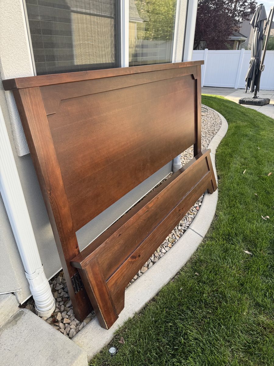 King Headboard, Footboard, & Frame