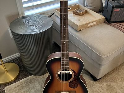 Guild M-240E Troubadour Concert Acoustic-Electric Guitar Vintage Sunburst