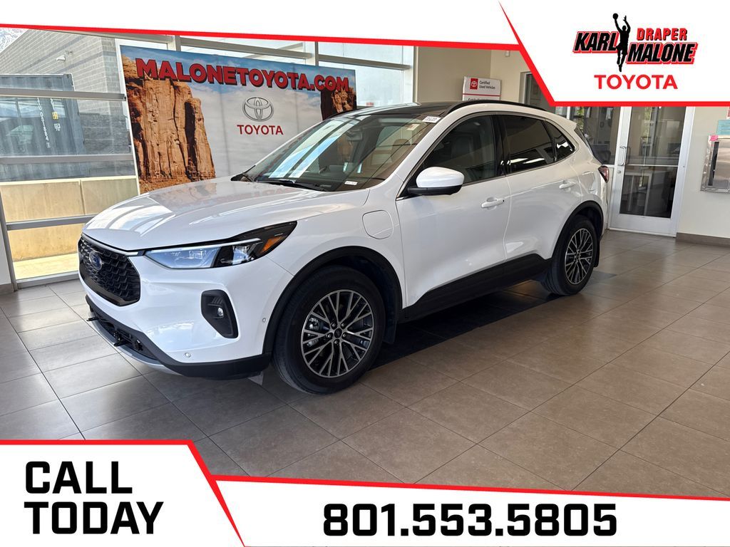 2023 Ford Escape Plug-In Hybrid Base