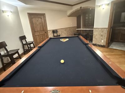 Brunswick Authentic American Pool Table with Dark Navy Felt and Wood Frame + accessories. Ready to play set.