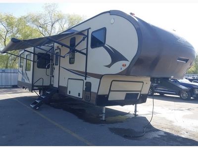 2014 Fox Mountain 325RKS Fifth Wheel RV Travel Trailer
