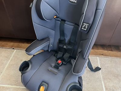 Chicco my fit car seat all in one expires 2029