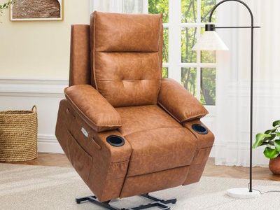 New in box lift chair/heat massage