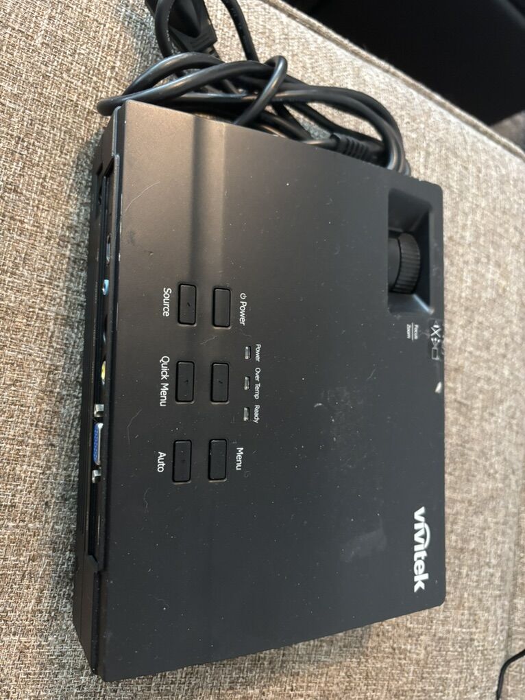 Vivitek D330wx DLP Hdmi Mini Projector