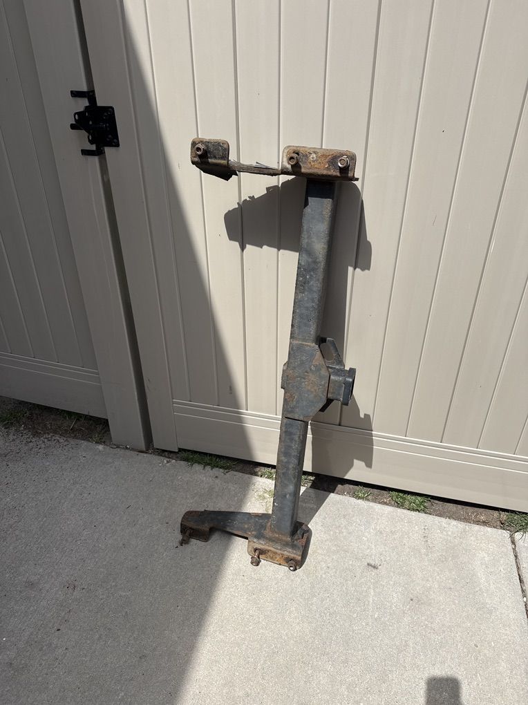 Toyota Land Cruiser FJ60 Draw Tite Receiver