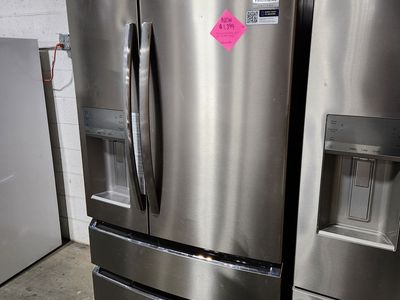 BRAND NEW! FRIGIDAIRE GALLERY 4 DOOR FRENCHDOOR FRIDGE!!
