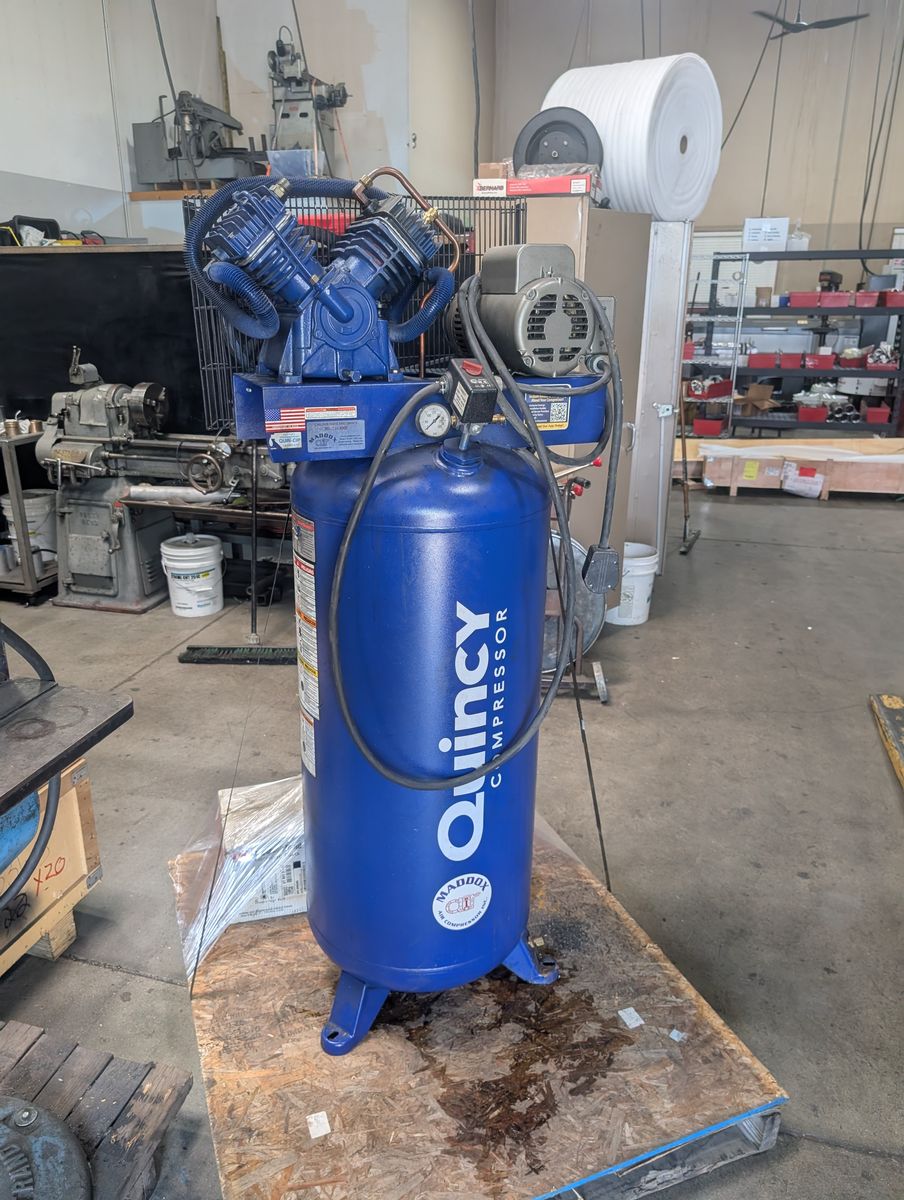 Quincy Compressor - 60 gal - Rebuildable