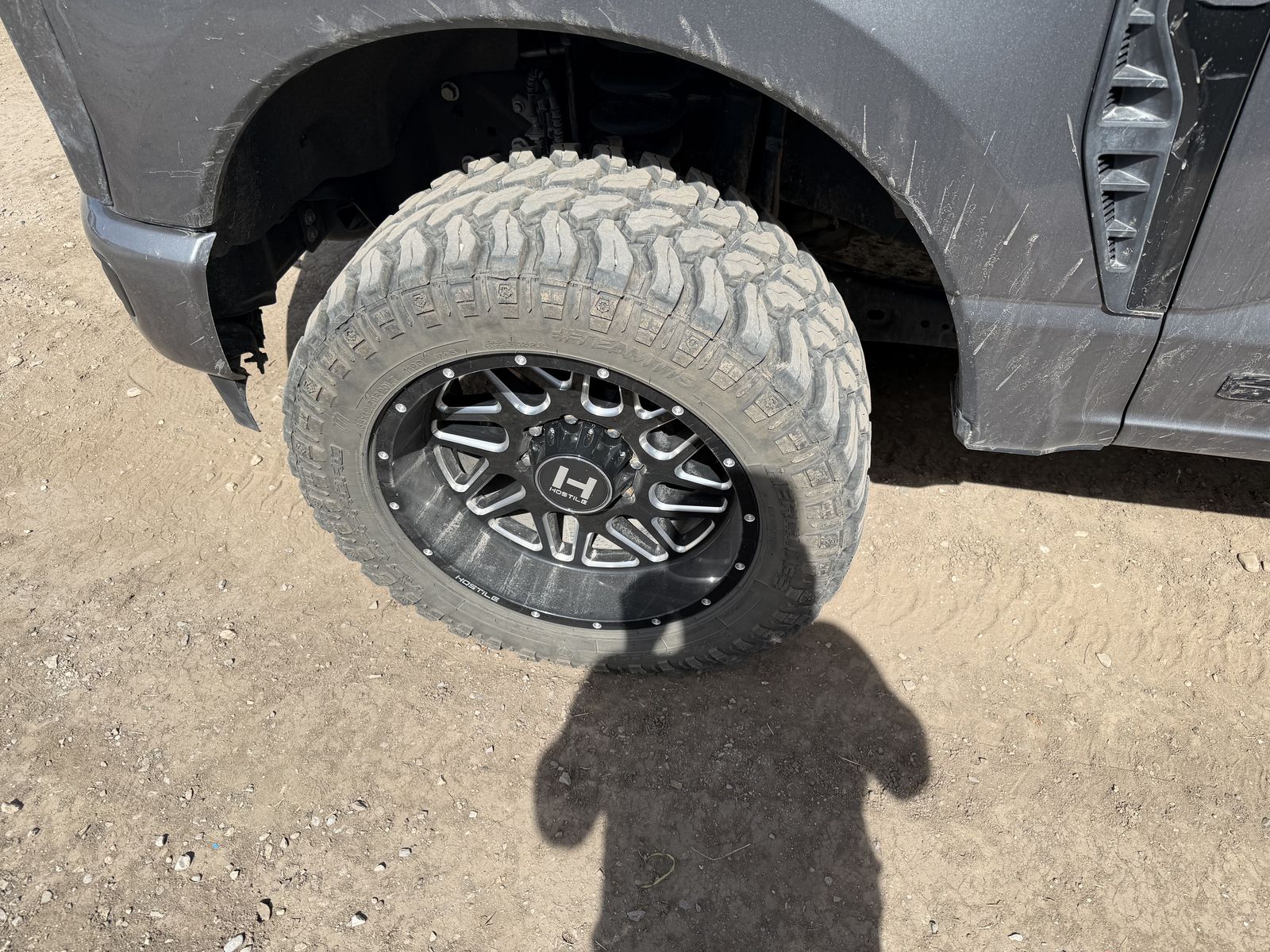 Hostile Ford 8 Lug New Tiers