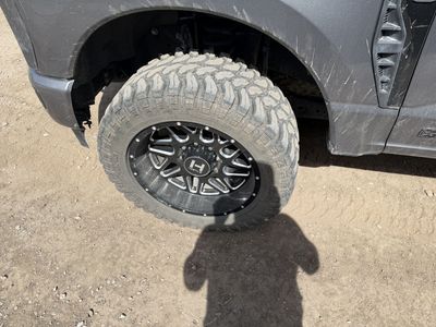 Hostile Ford 8 Lug New Tiers