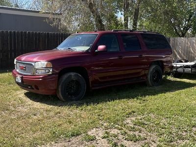 2004 GMC Denali selling as whole or parting out