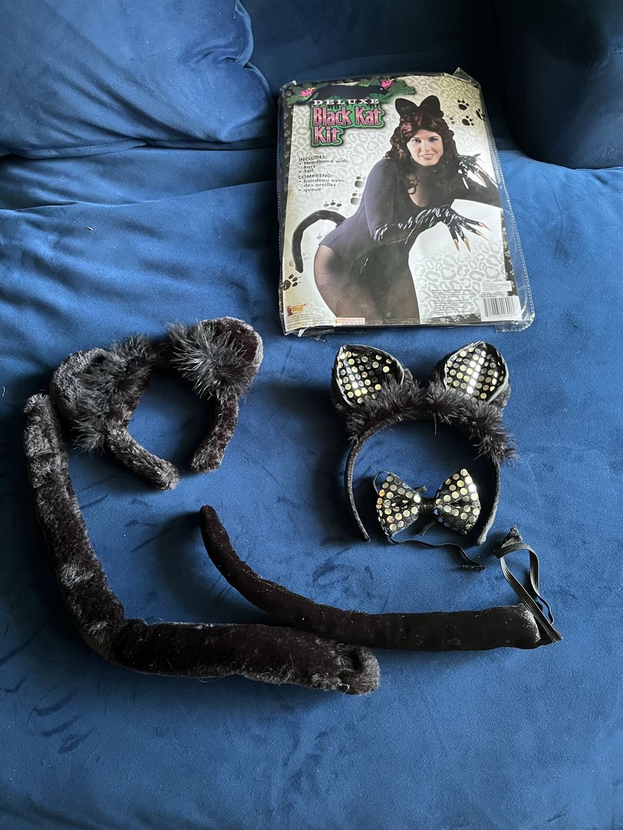 Black Cat Costume Accessories - 2 Ears, 2 Tails, 1 Bow tie