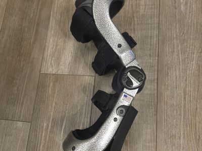 Townsend Thusane Knee Brace Adjustable Height Support Silver ACL Relief Right S