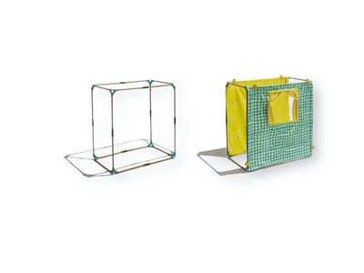 Lovevery Puppet Show play Fort Tent