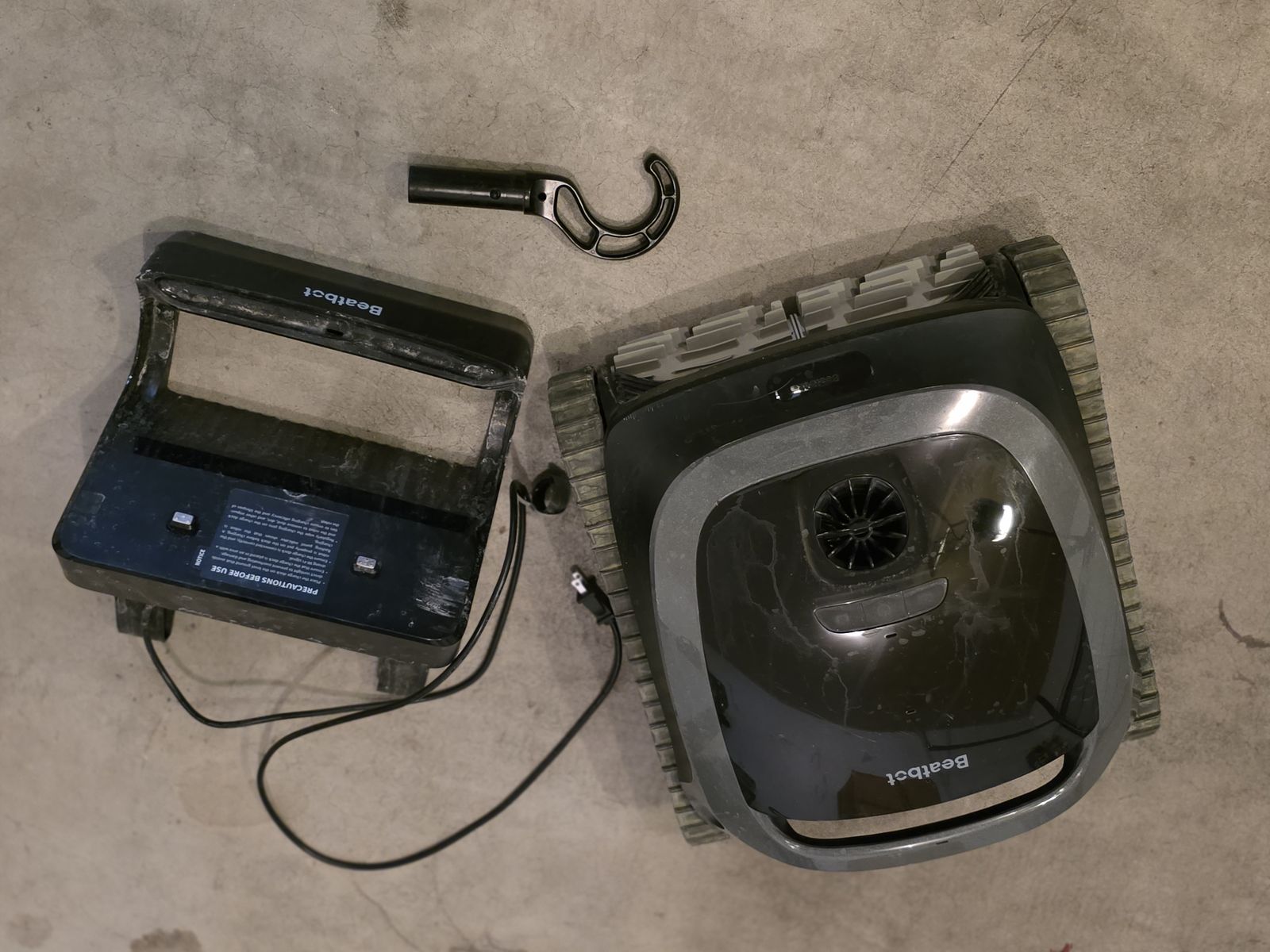 Beatbot aquaSense 2 cordless robotic pool cleaner vacuum