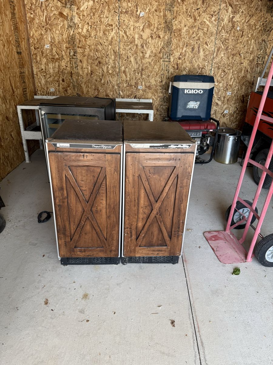 Scotsman Ice Maker And Mini Fridge