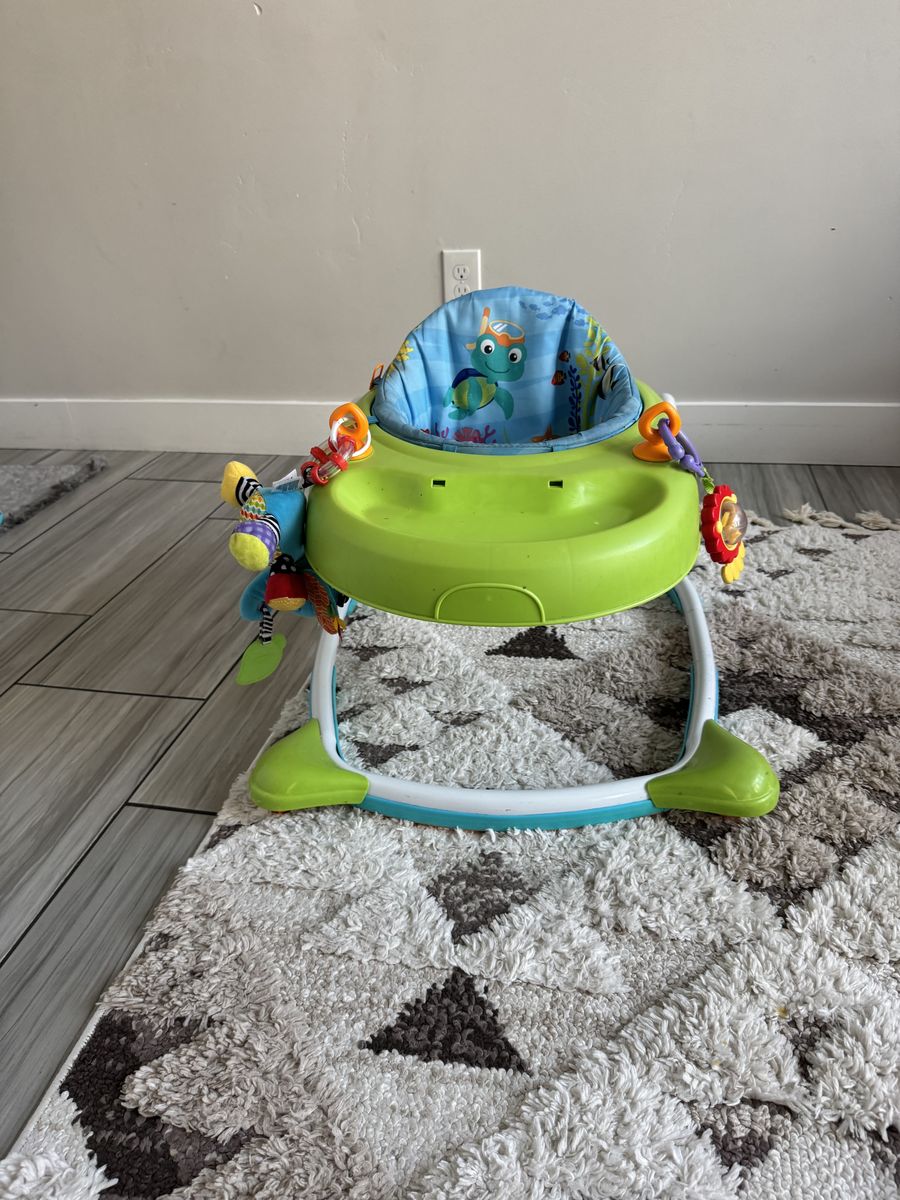 Baby Einstein Baby Neptune Ocean Explorer Walker