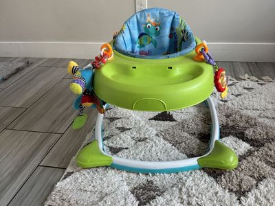 Baby Einstein Baby Neptune Ocean Explorer Walker