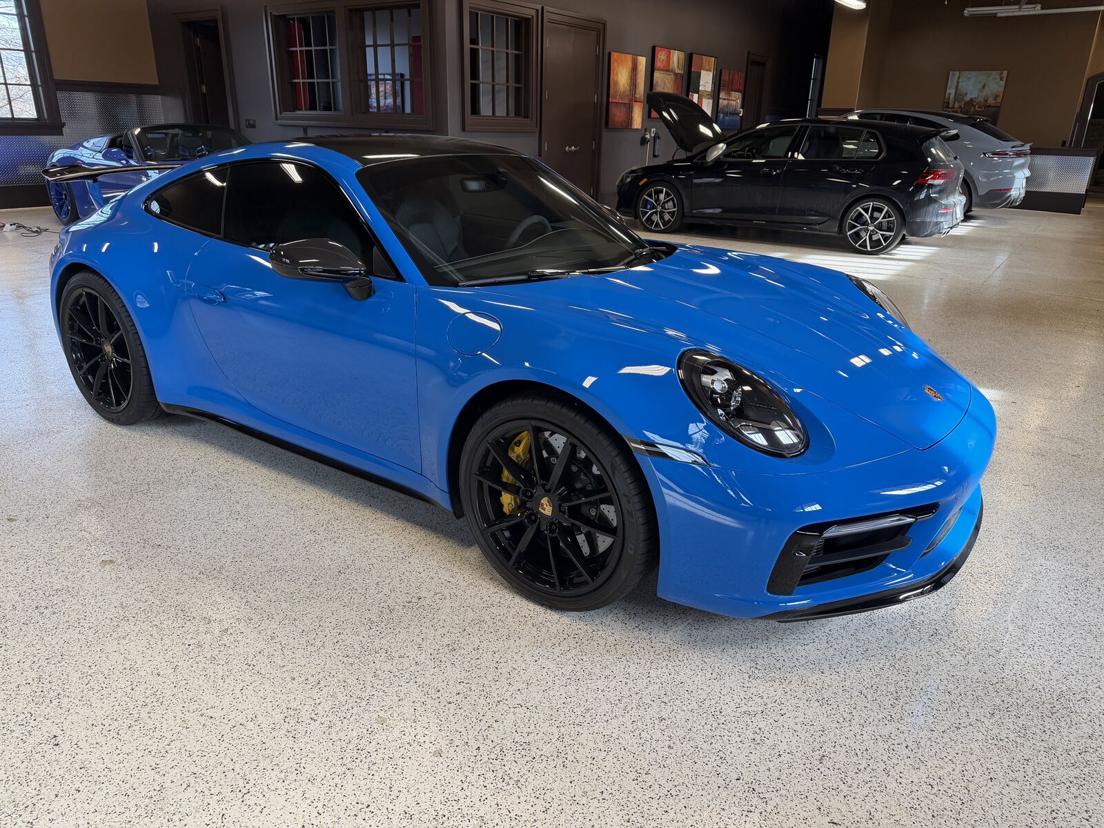 2023 PORSCHE 911 Carrera