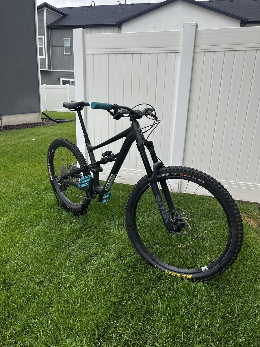 Specialized Status 170 S3