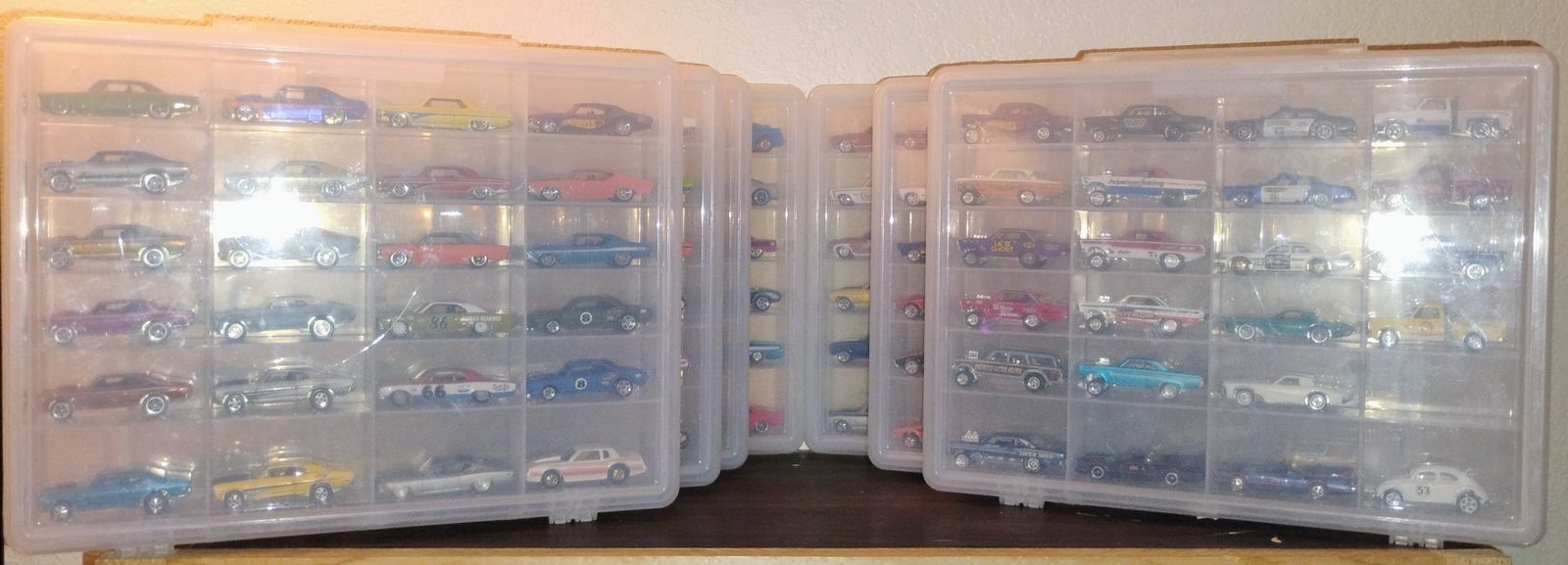 ****ATTENTION ****Hot Wheels**** 4th Of July BLOWOUT SALE