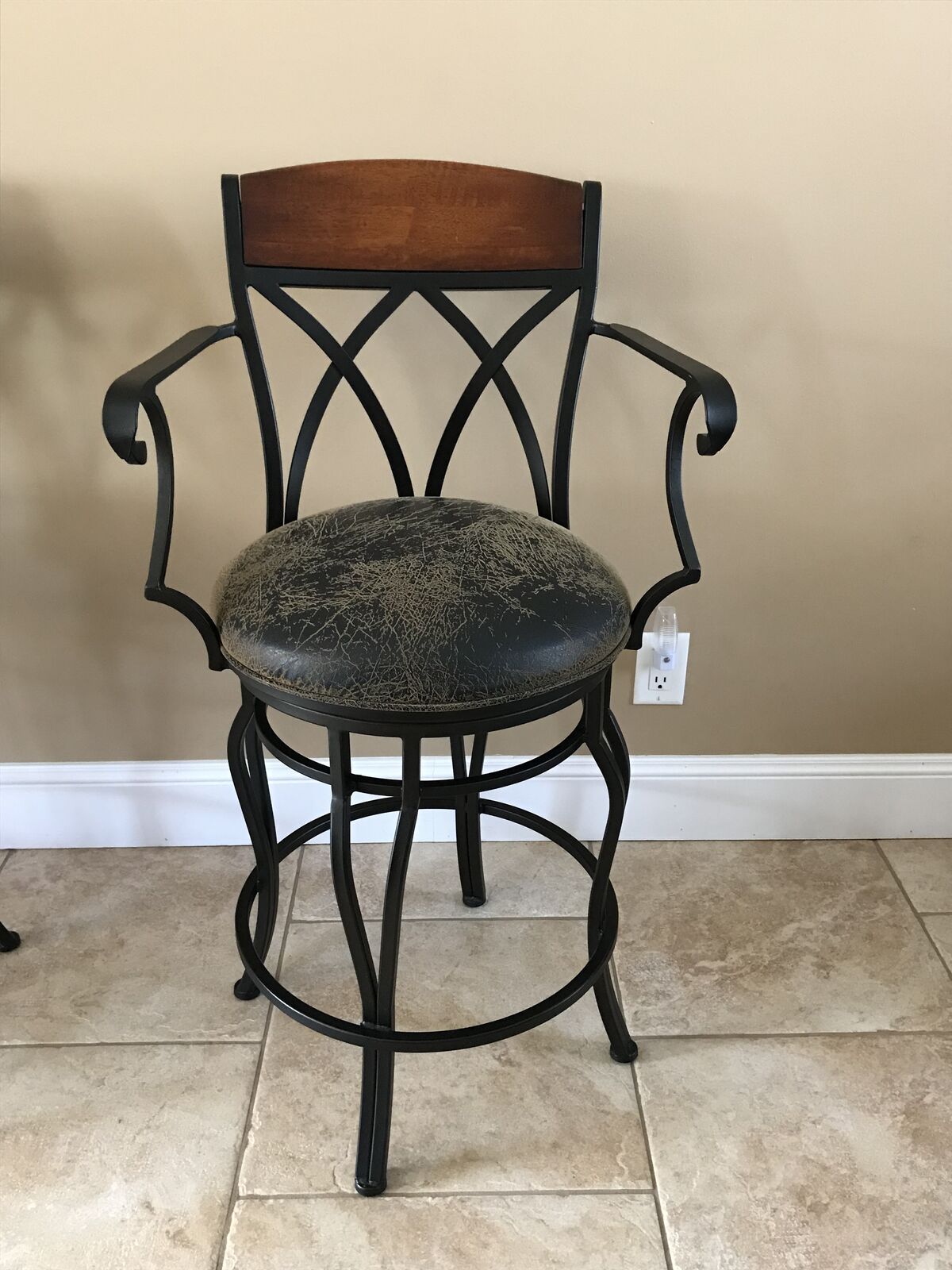 6 Bar Stools solid wood and rod iron frame