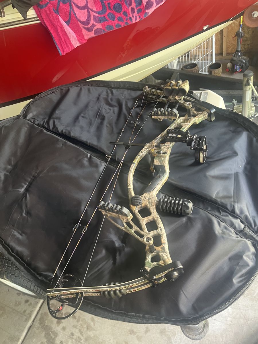 Hoyt Turbo Hawk 29" 60-70lbs