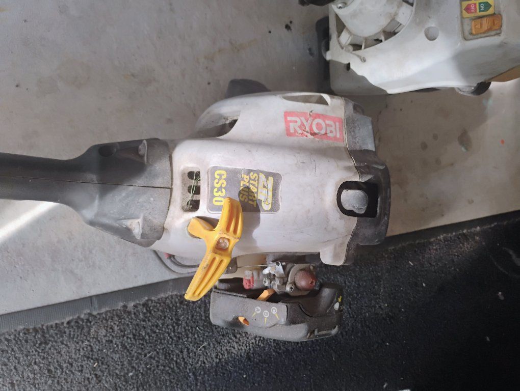 Main image 3
