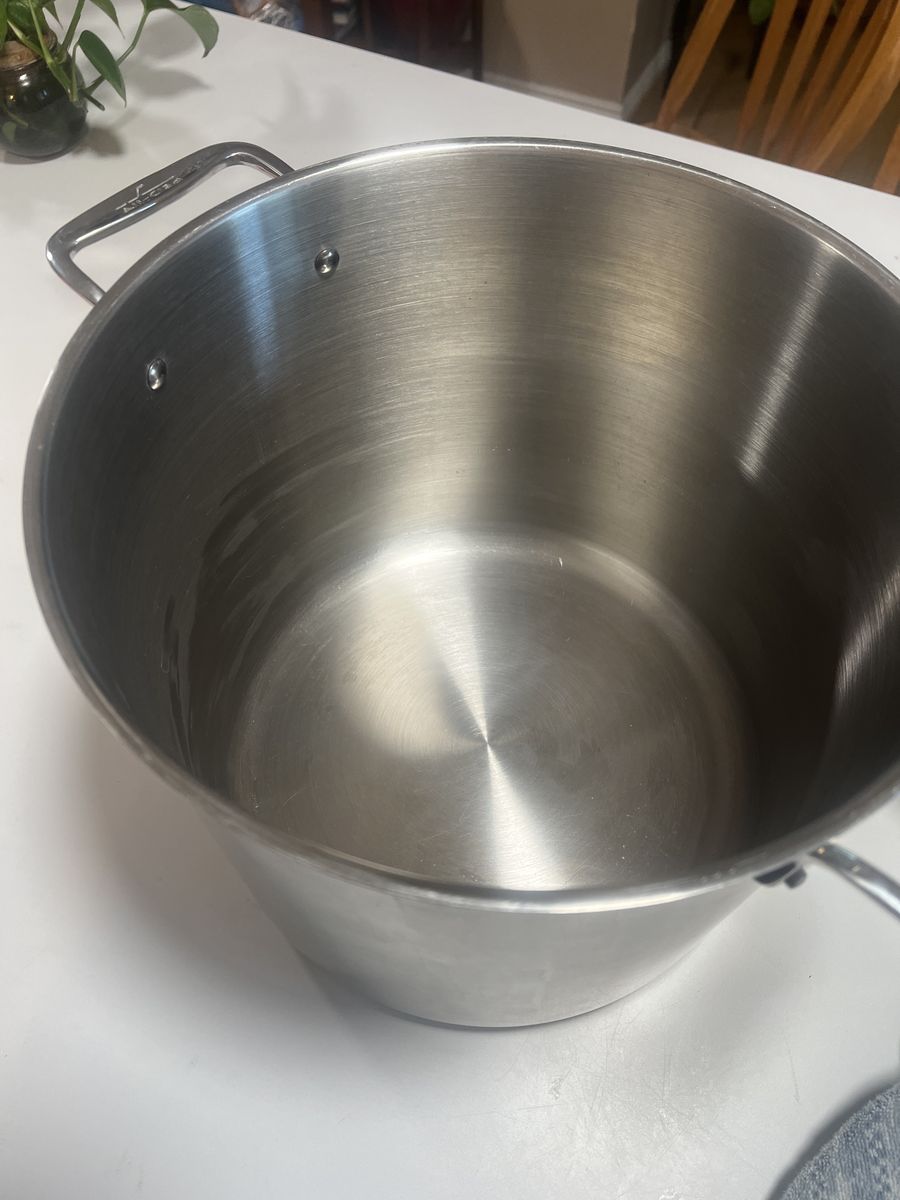 All-Clad 20 Qt Stock Pot with Lid — used, like New