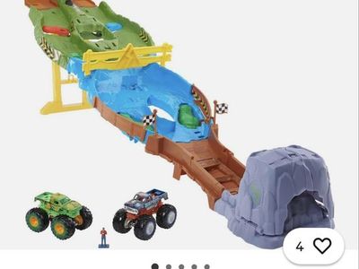 Hot Wheels Monster Truck Playset