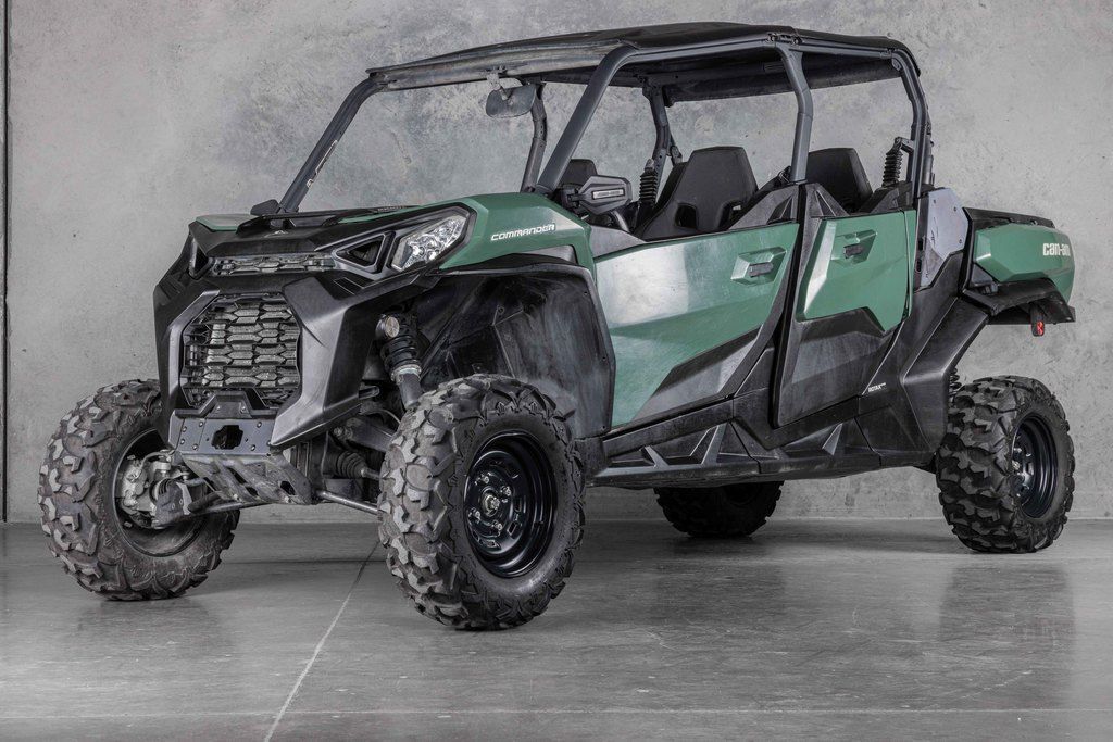 2022 Can-Am® Commander MAX DPS