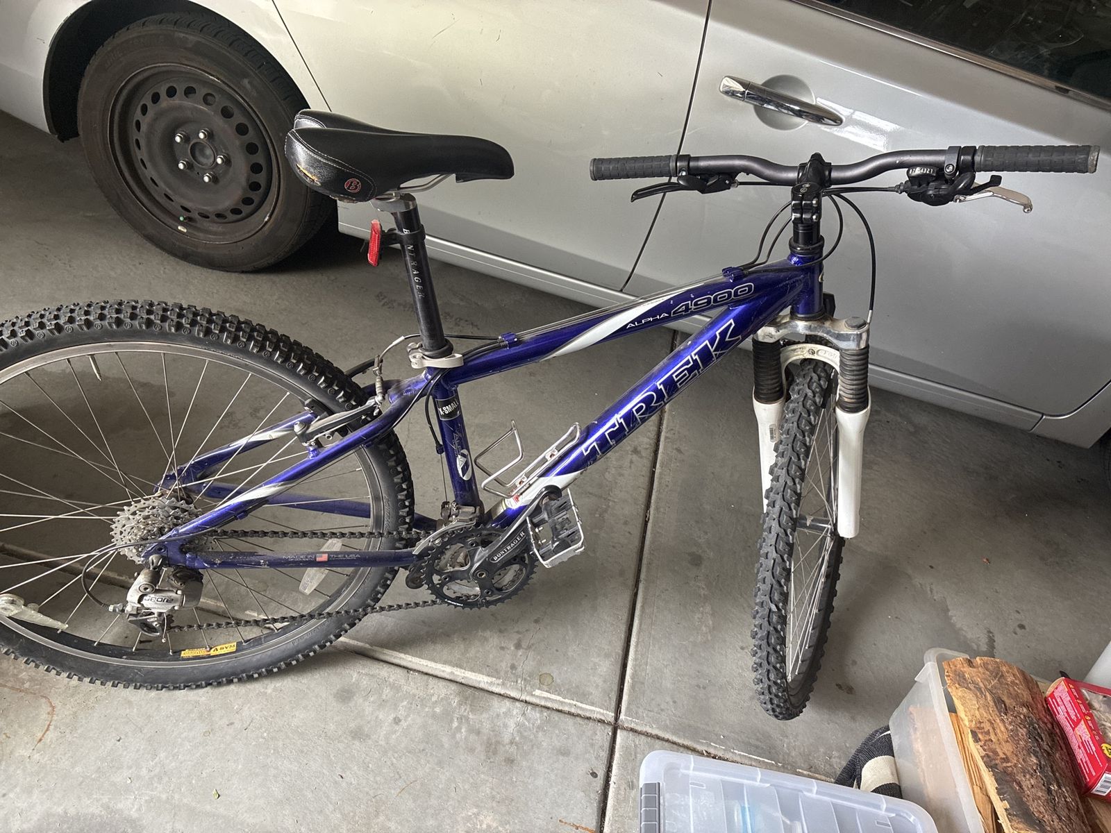 Trek girls bike