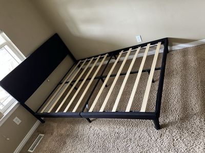 Full Size Black Metal Platform Bed Frame with Wood Slats - Modern & Sturdy
