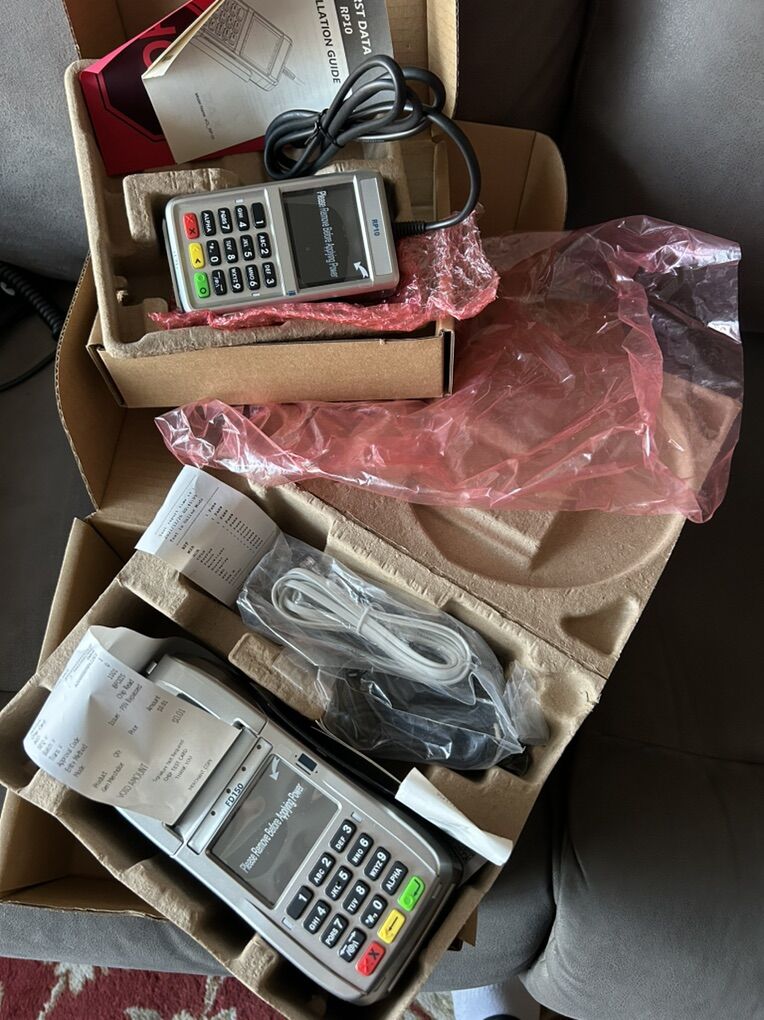 First Data FD150 Credit Card Terminal RP10 Pin Pad