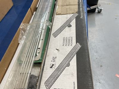 Showerline Quick Drain Shower Body Kit PVC3240D20 - New Open Box -