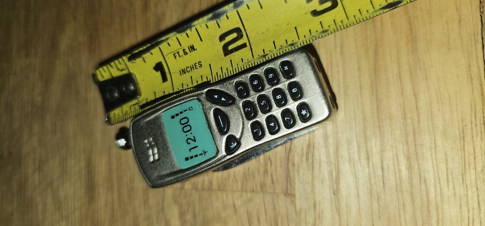 Mini Nokia 3210 novelty tool set