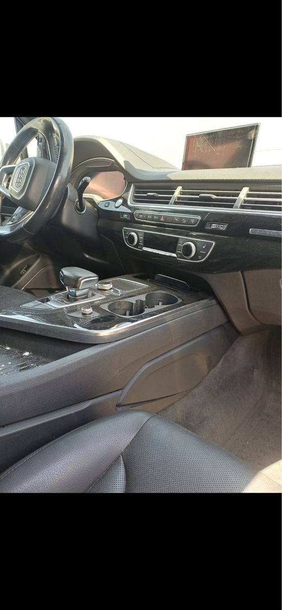 Parts out 2016 Audi Q7