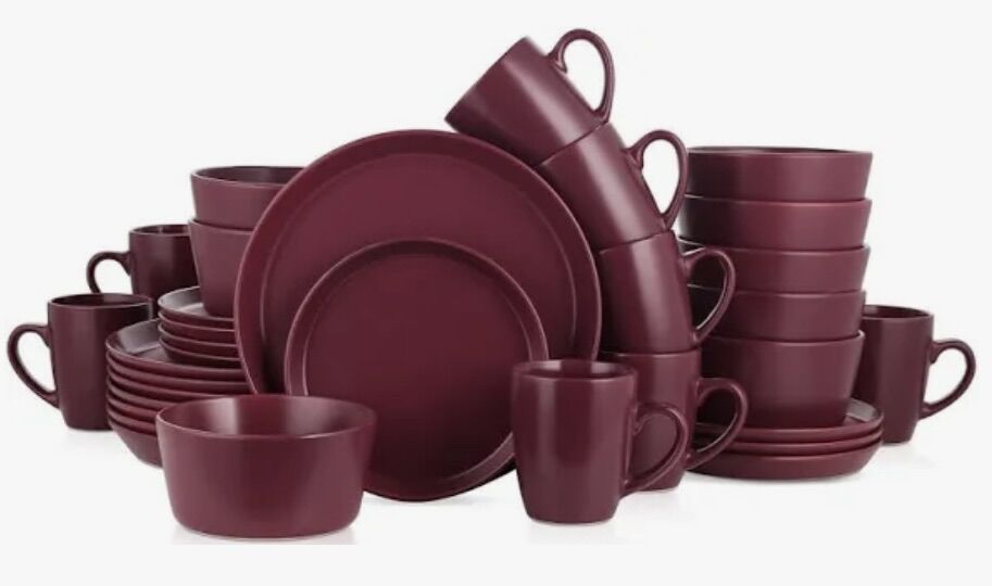 Stone+ Lain 32 Piece Dinnerware Set