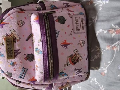 Universal lounge fly backpack