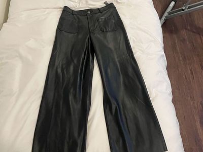 Zara Women's Black Faux Leather Wide Leg Pants - Size 6