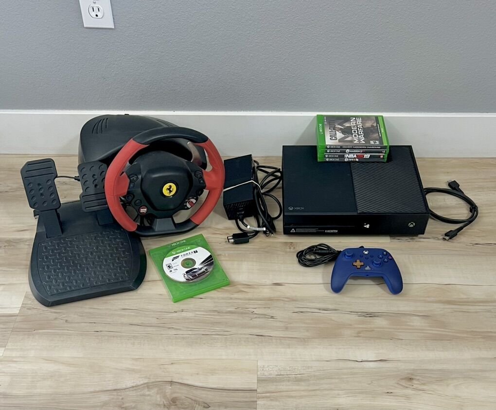 Xbox One Racing Bundle