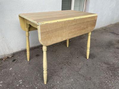 1930s Depression Era Collapsable Dining/ Kitchen Table
