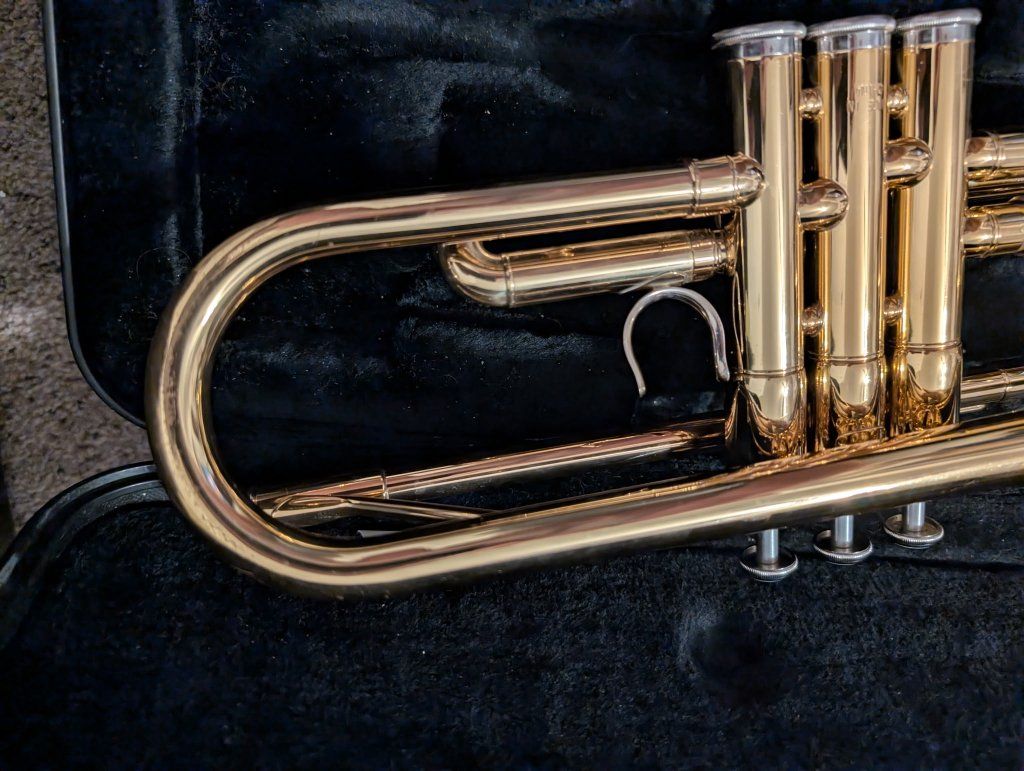 Main image 3