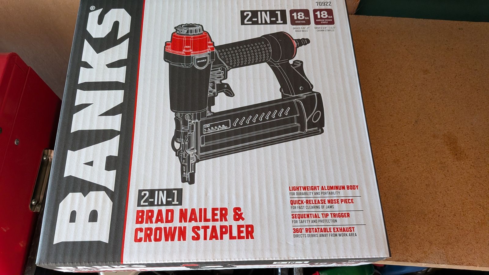 Banks 2 in 1 Pneumatic Brad Nailer and Crown Stapler