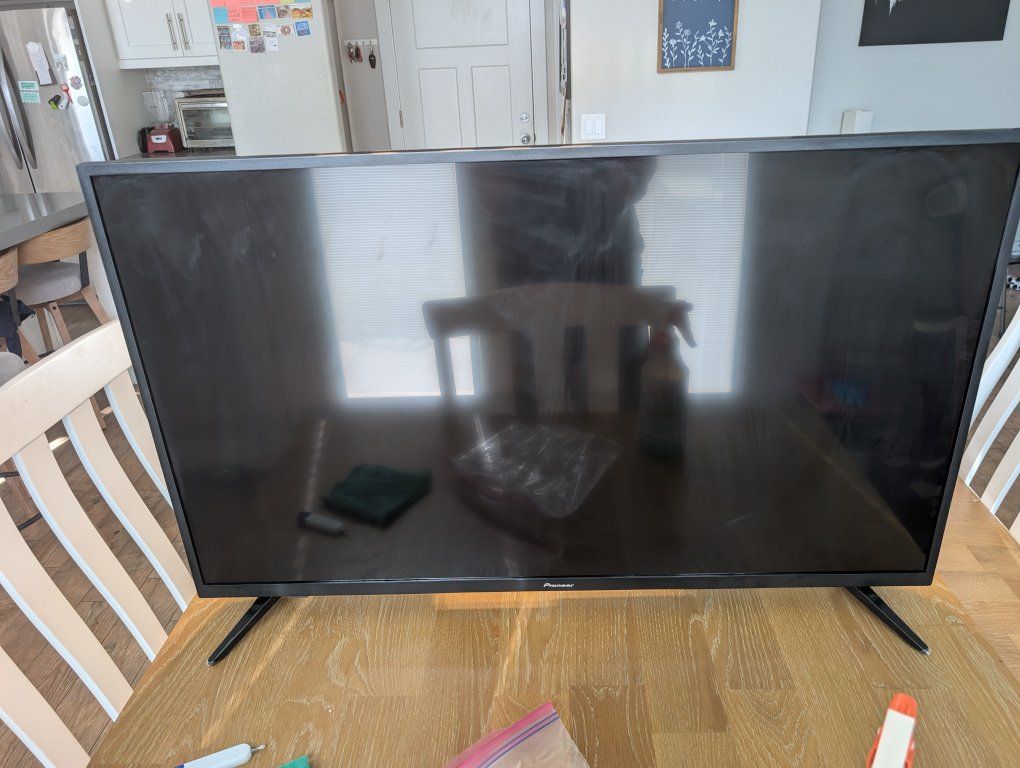 Pioneer 43-inch LCD TV 4k Smart TV with Dolby Vision and HDMI connectivity