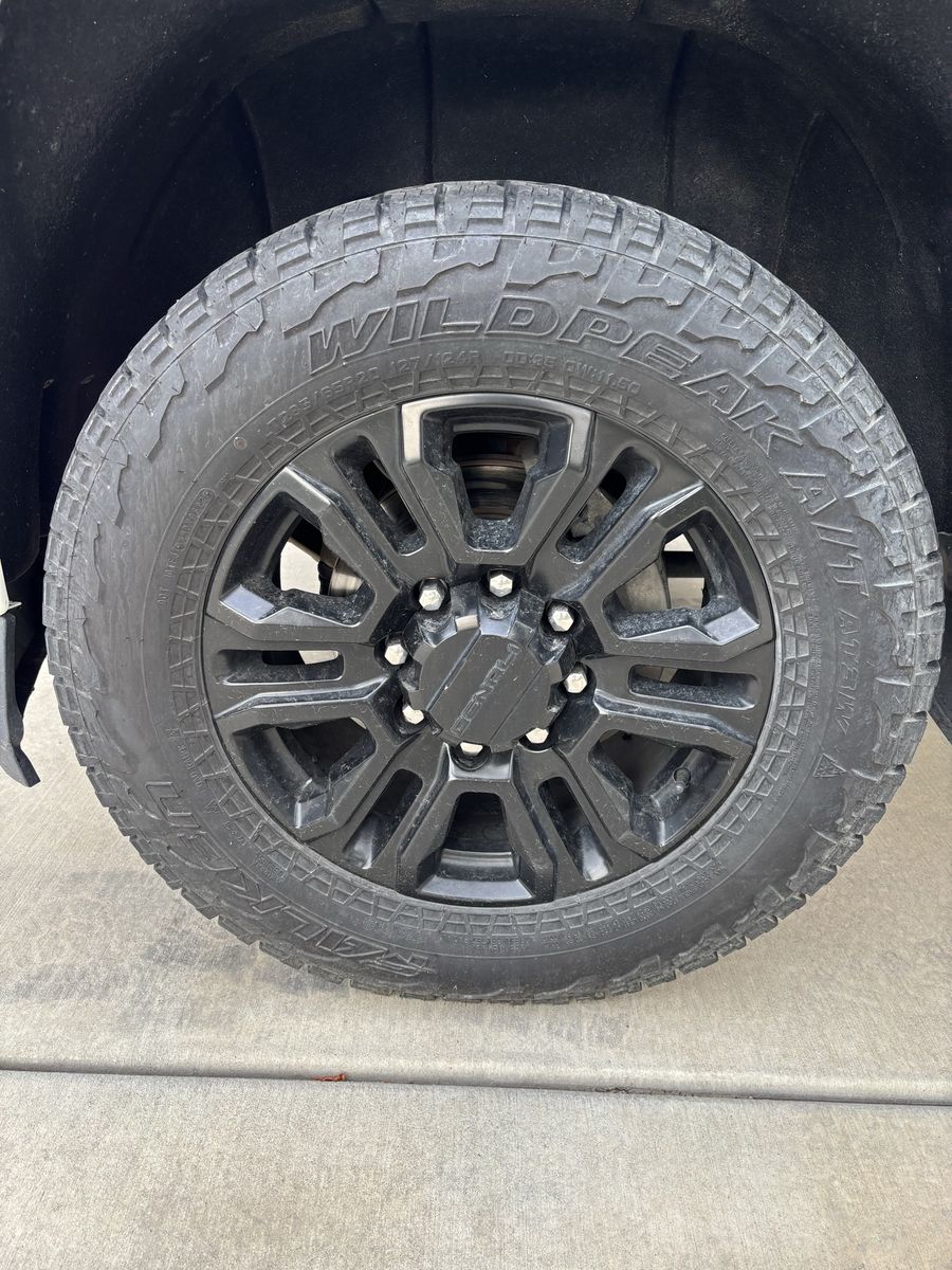 2022 Black Denali 20” wheels