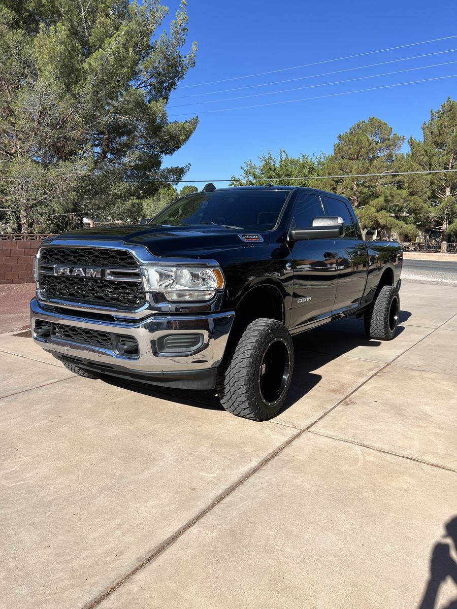 2020 Ram 2500 Tradesman