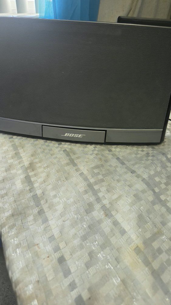 Main image 3