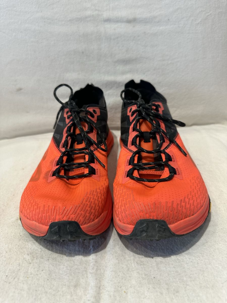 Altra men’s size 10 Mont Blanc orange/black trail shoes