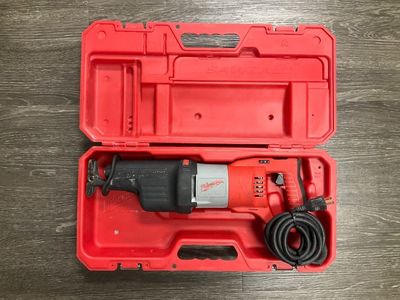 MILWAUKEE CORDED ORBITAL SUPER SAWZALL HEAVY DUTY RECIPROCATING SAW